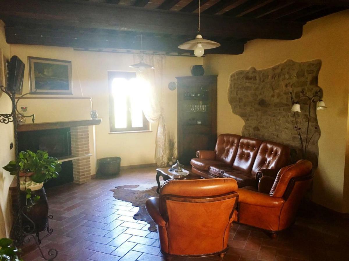 Agriturismo Il Melo Valfabbrica Exterior foto