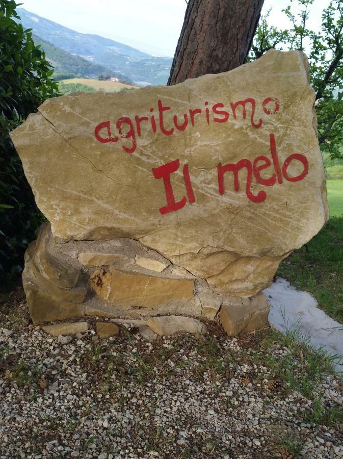 Agriturismo Il Melo Valfabbrica Exterior foto